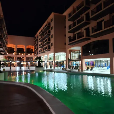 Jurerê Beach Village-3